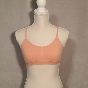 MAIDENFORM • Cupless Bra